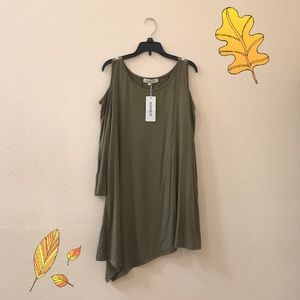 NWT iGENJUN Asymmetrical Green Cold Shoulder Tank